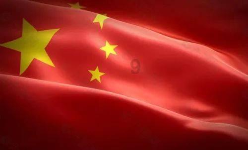 口香糖粘在衣服上如何处理